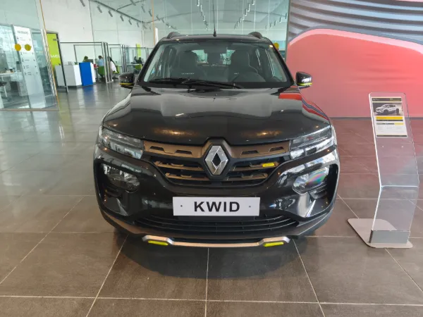 Renault Kwid Populaire 1.0 L Outsider